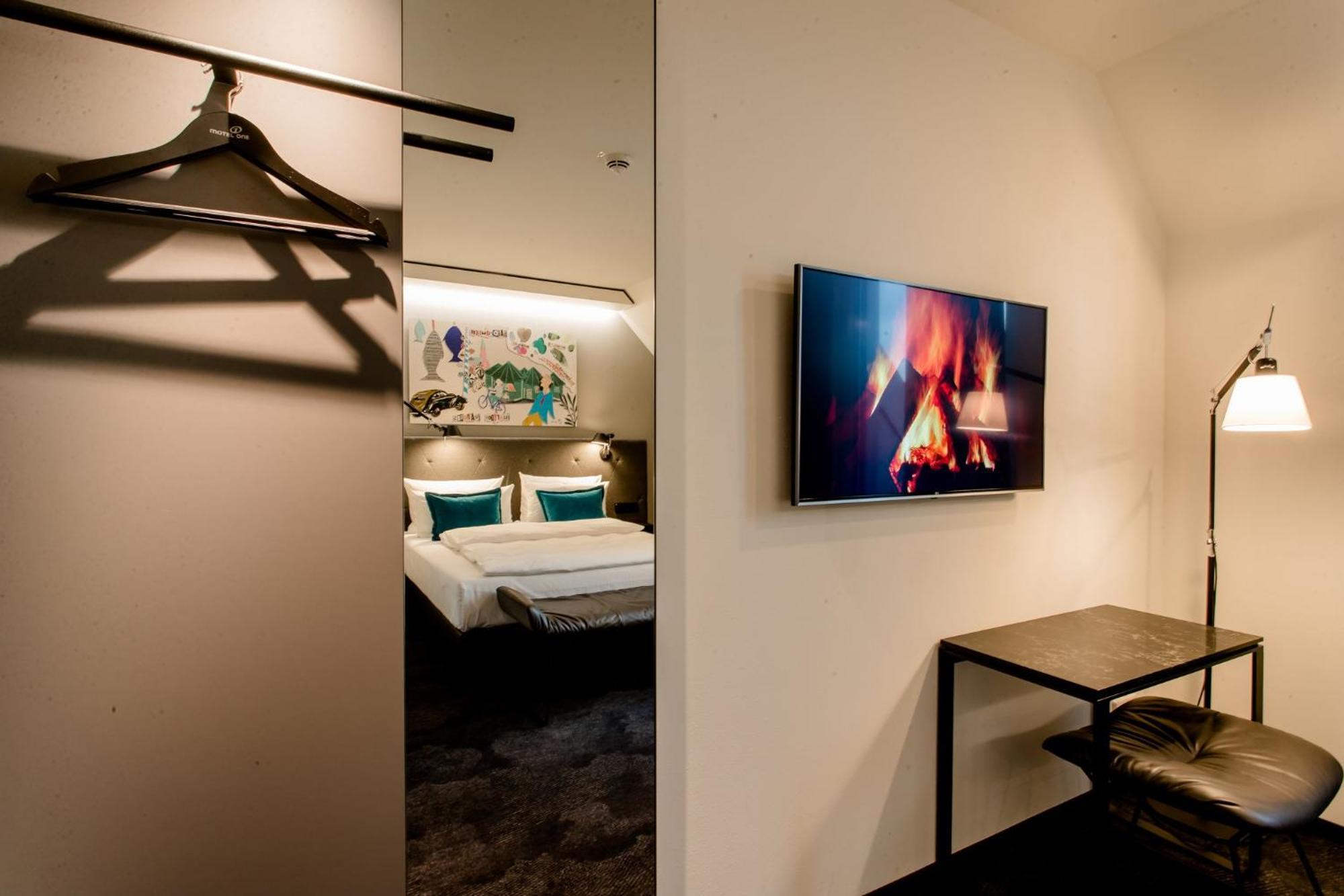 Motel One Muenchen-Haidhausen מראה חיצוני תמונה